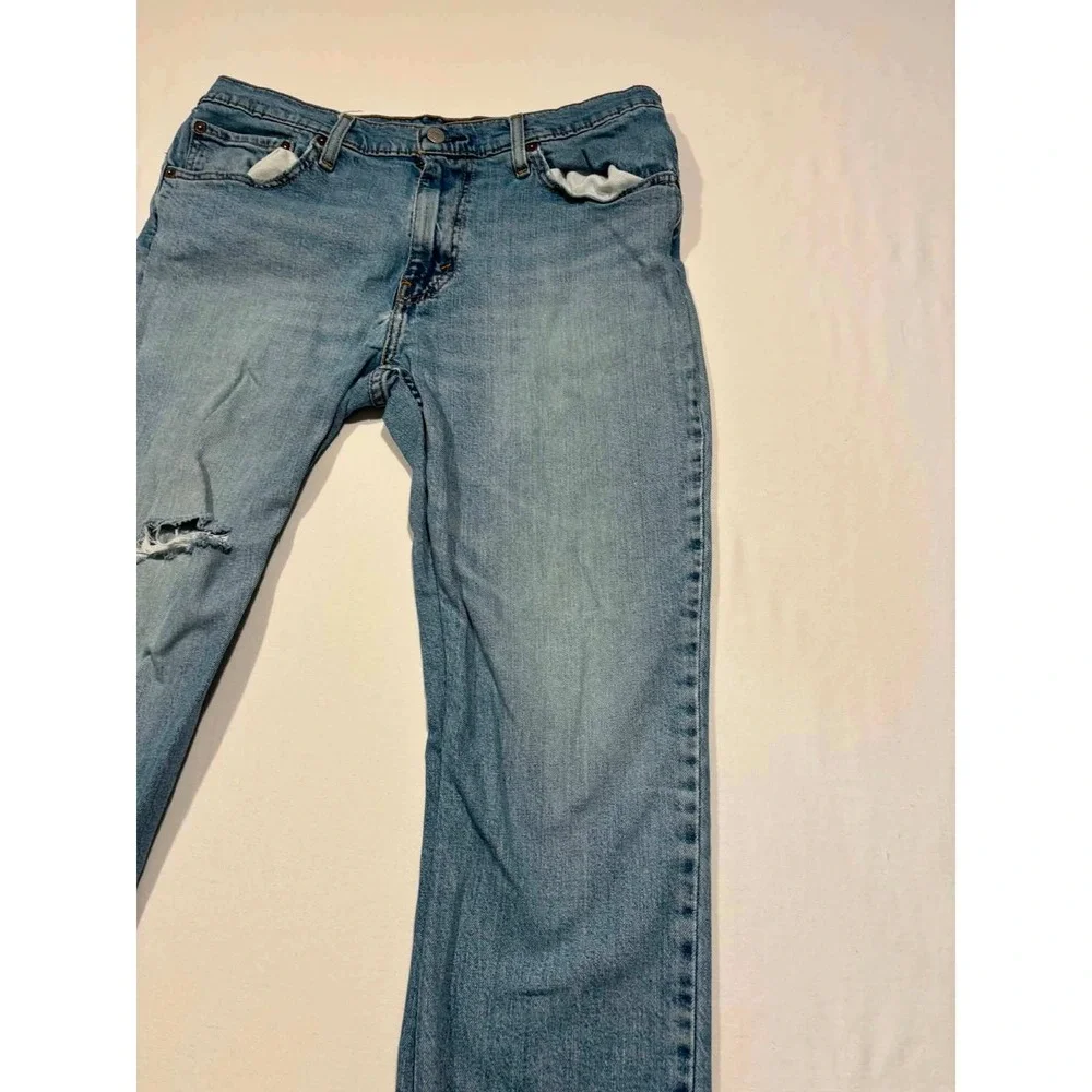 Levis 514 Straight Leg Mens Light‎ Wash Distressed Blue Denim Jeans 36x30